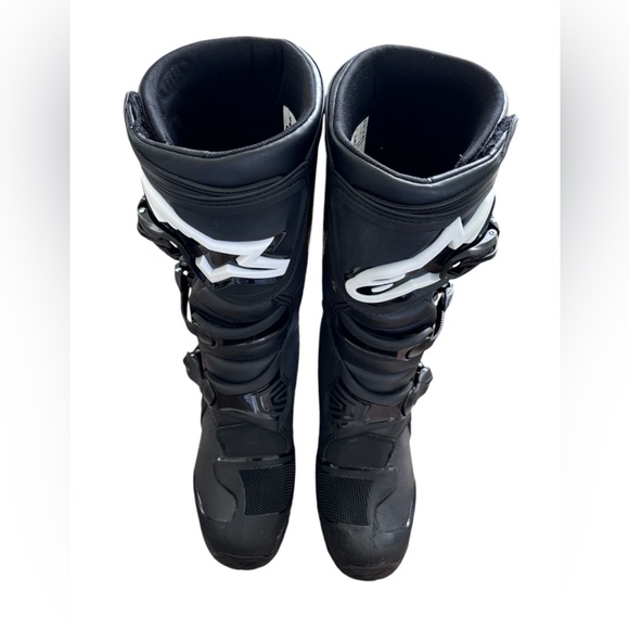 Tech 3 Enduro Boots - Picture 1 of 3